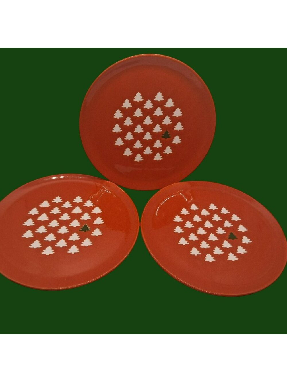 Set Of 3 Vintage Red Ceramic Christmas Tree Plates Festive Holiday Dinnerware 8"